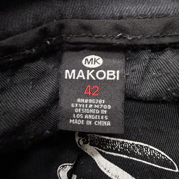 Makobi Denim Shorts Mens Measured 41x12 Black Distressed Biker Ribbed‎ Stretch - Picture 8 of 9